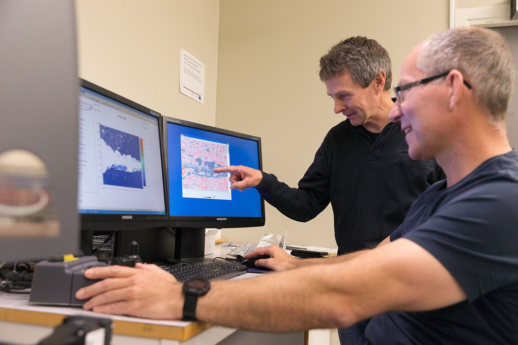 PhD student performing SEM